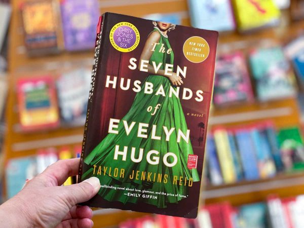 The Seven Husbands of Evelyn Hugo